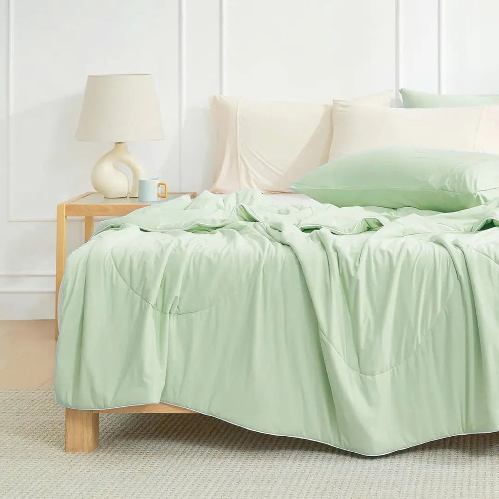 Slumblr® Ice Cooling Comforter