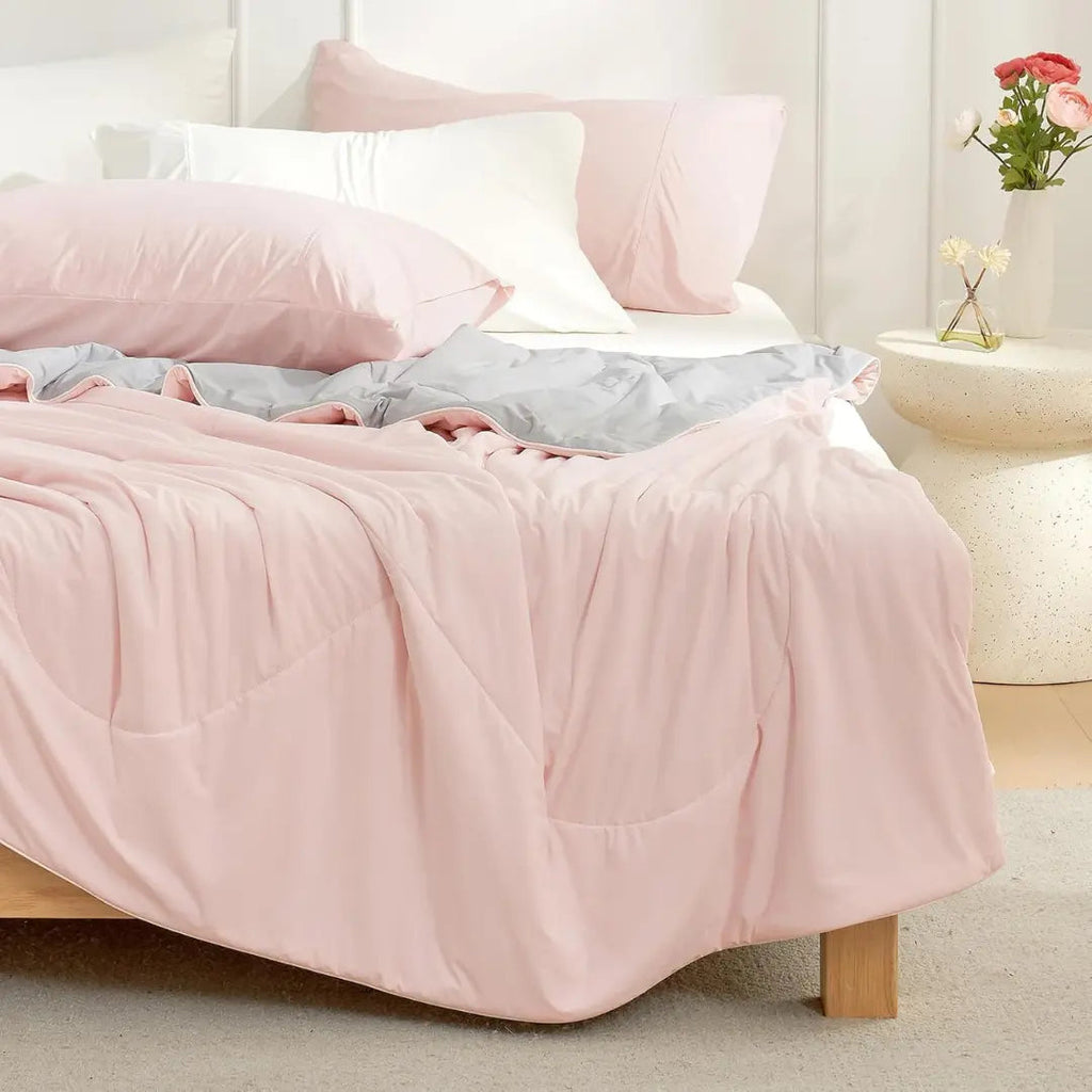 Slumblr® Ice Cooling Comforter