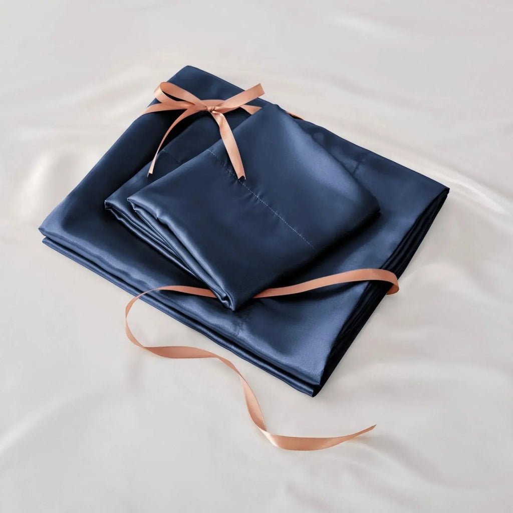 Slumblr® Luxury Satin Fitted Sheet Set (3 Pcs)