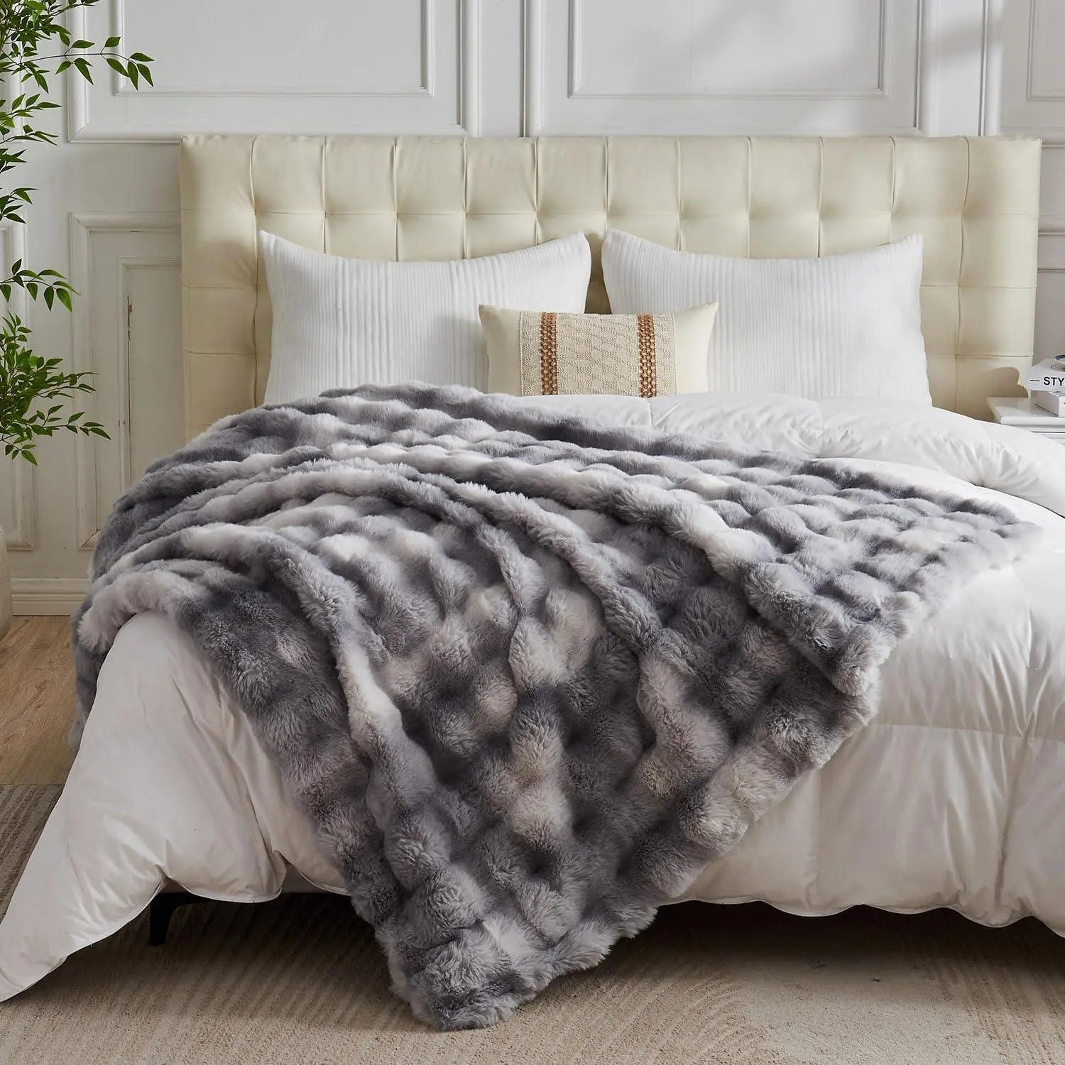 Slumblr® Cozy Faux Rabbit Fleece Throw Blanket