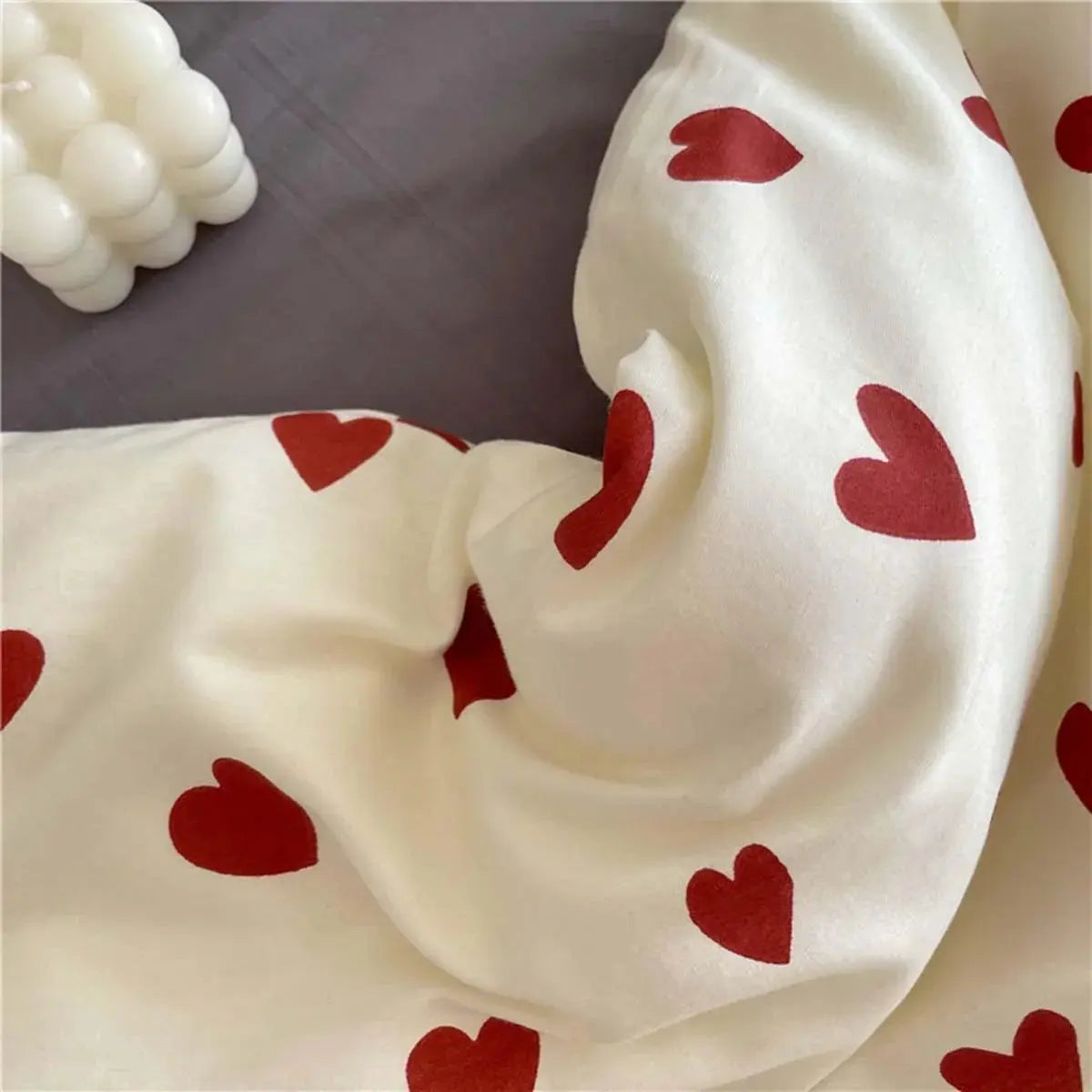 Slumblr® Korean Style Love Heart Bedding Set (4 Pcs)