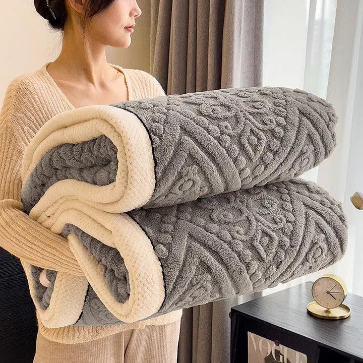 Slumblr® Double-Sided Thickened Breathable Blanket