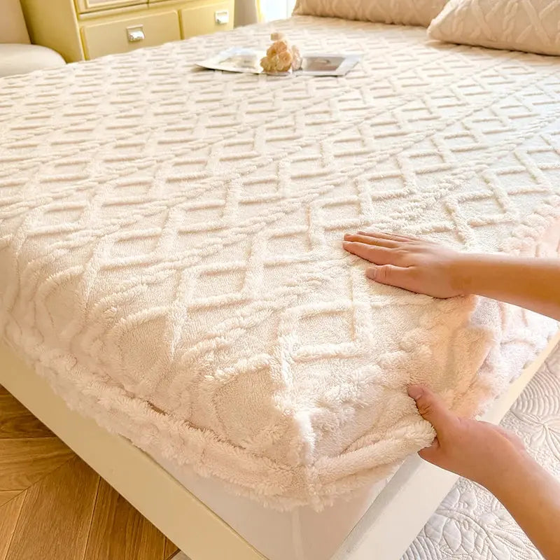 Slumblr® Ultra-Soft Textured Fitted Bed Sheet