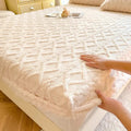Slumblr® Ultra-Soft Textured Fitted Bed Sheet