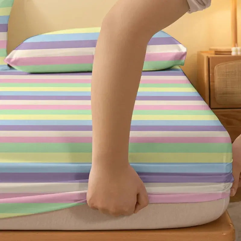 Slumblr® Rainbow Fitted Sheet