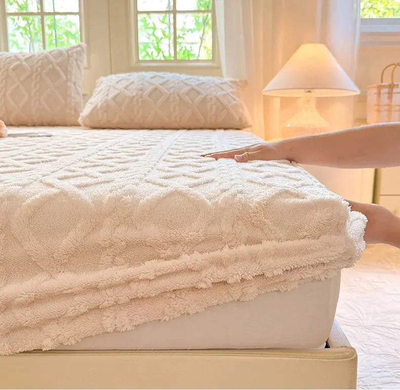 Slumblr® Ultra-Soft Textured Fitted Bed Sheet