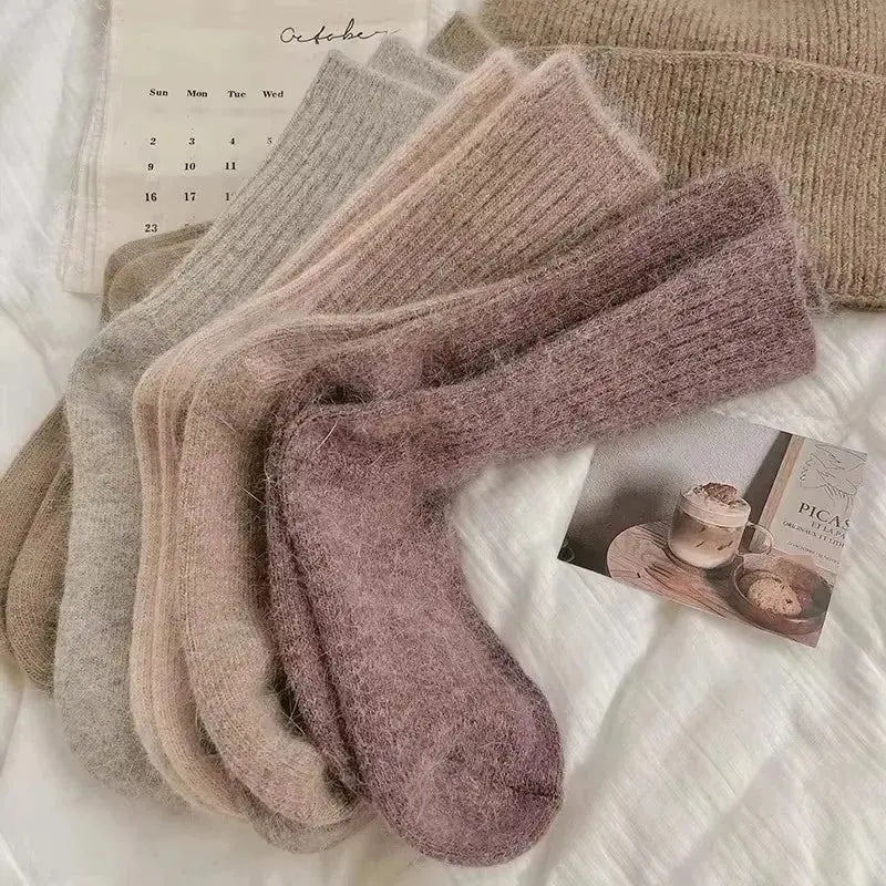 Slumblr® Women’s Cashmere Wool Socks (2 Pairs)