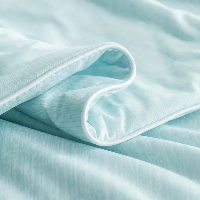Slumblr® Cooling Summer Blanket
