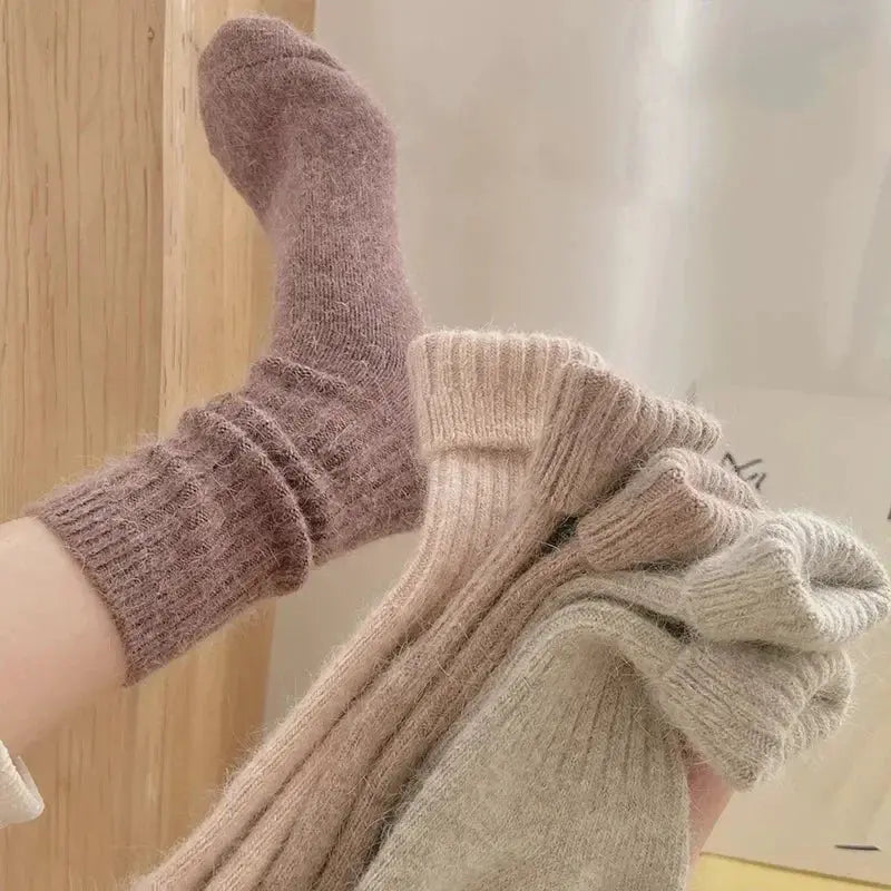 Slumblr® Women’s Cashmere Wool Socks (2 Pairs)