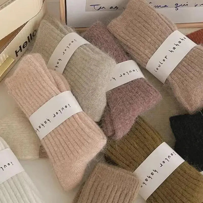 Slumblr® Women’s Cashmere Wool Socks (2 Pairs)