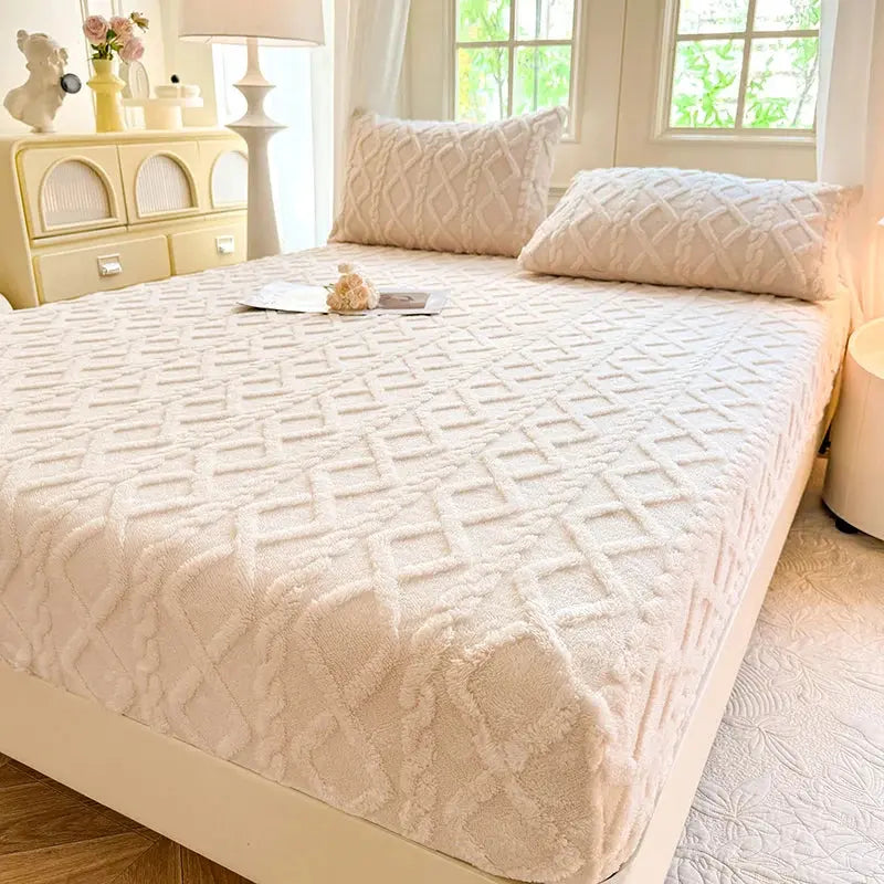 Slumblr® Ultra-Soft Textured Fitted Bed Sheet
