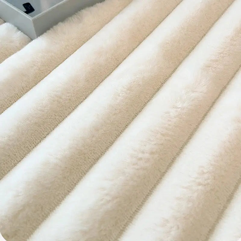Slumblr® Luxury Faux Fur Bed Sheet