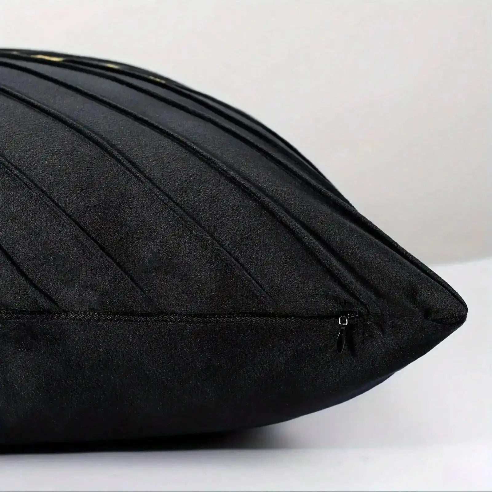 Slumblr® Geometric Velvet Pillow Cover