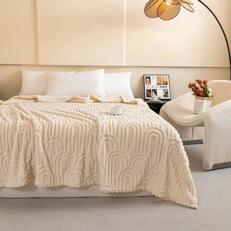Slumblr® Roman Luxe Blanket
