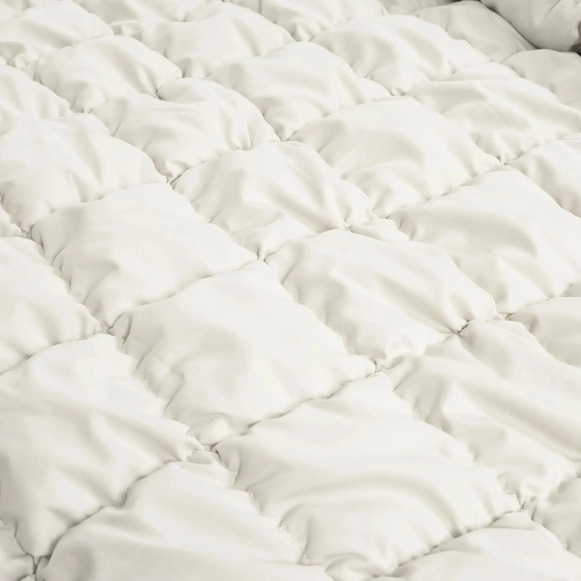 Slumblr® Plush Comforter Set