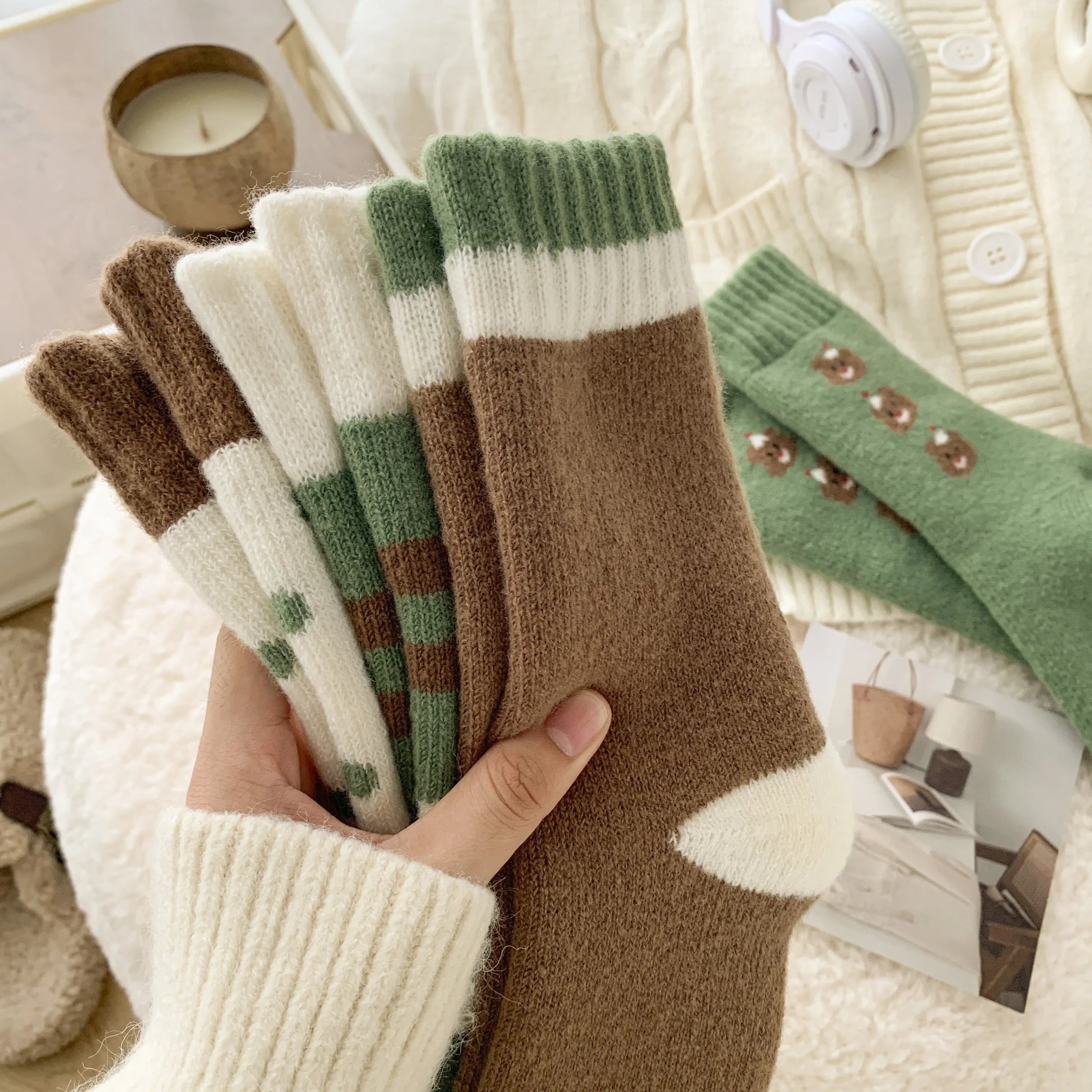 Slumblr® Winter Cozy Socks (4 Pairs)