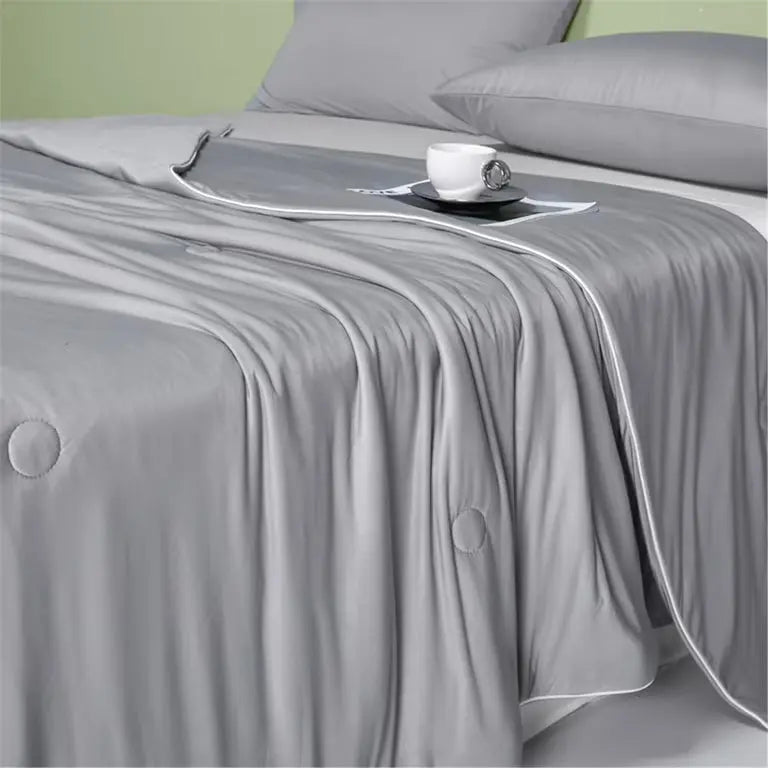 Slumblr® Summer Lightweight Comforter