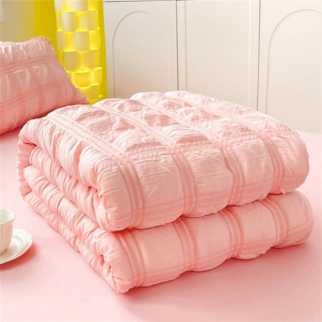 Slumblr® Seersucker Quilt