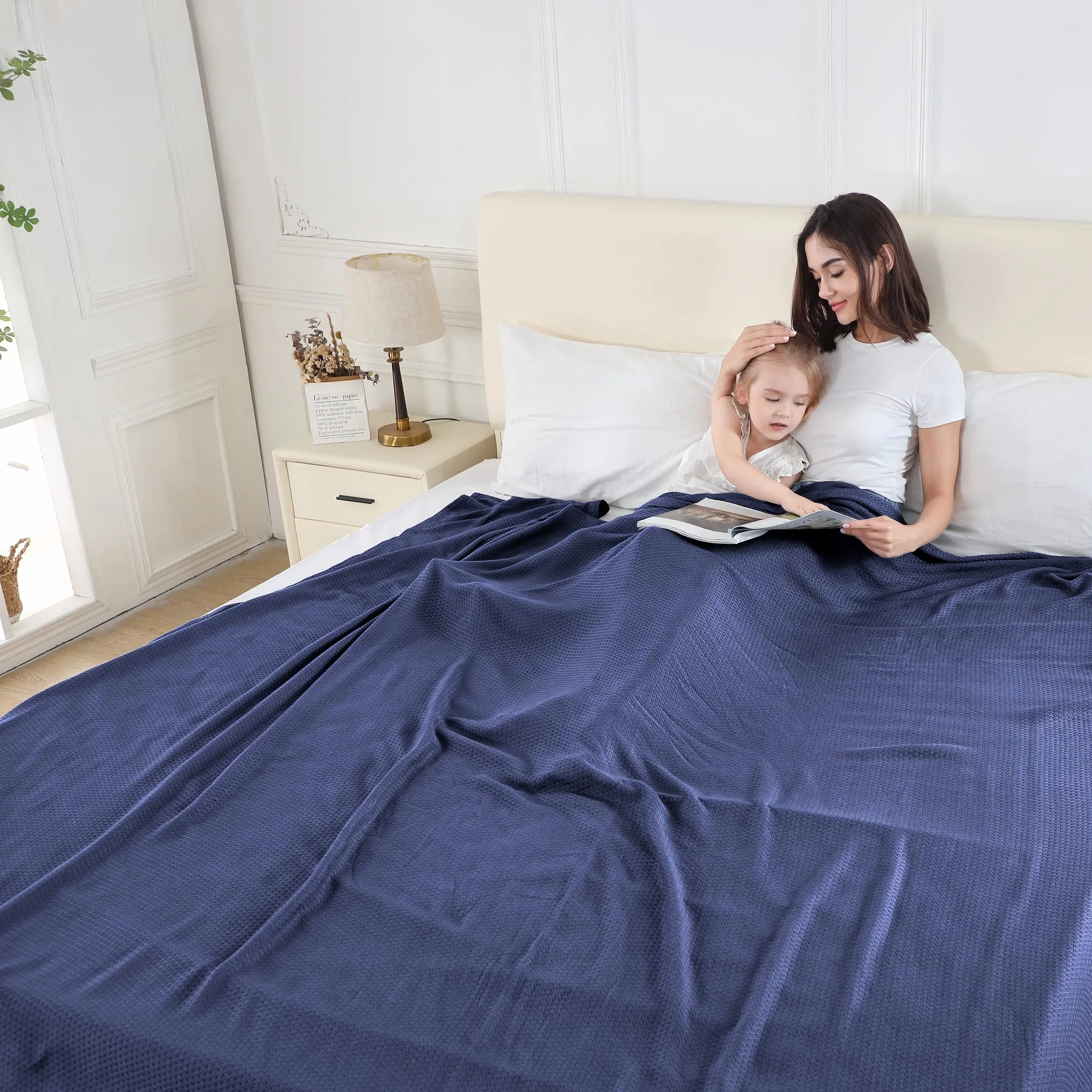 Slumblr® Breathable Bamboo Cooling Blanket