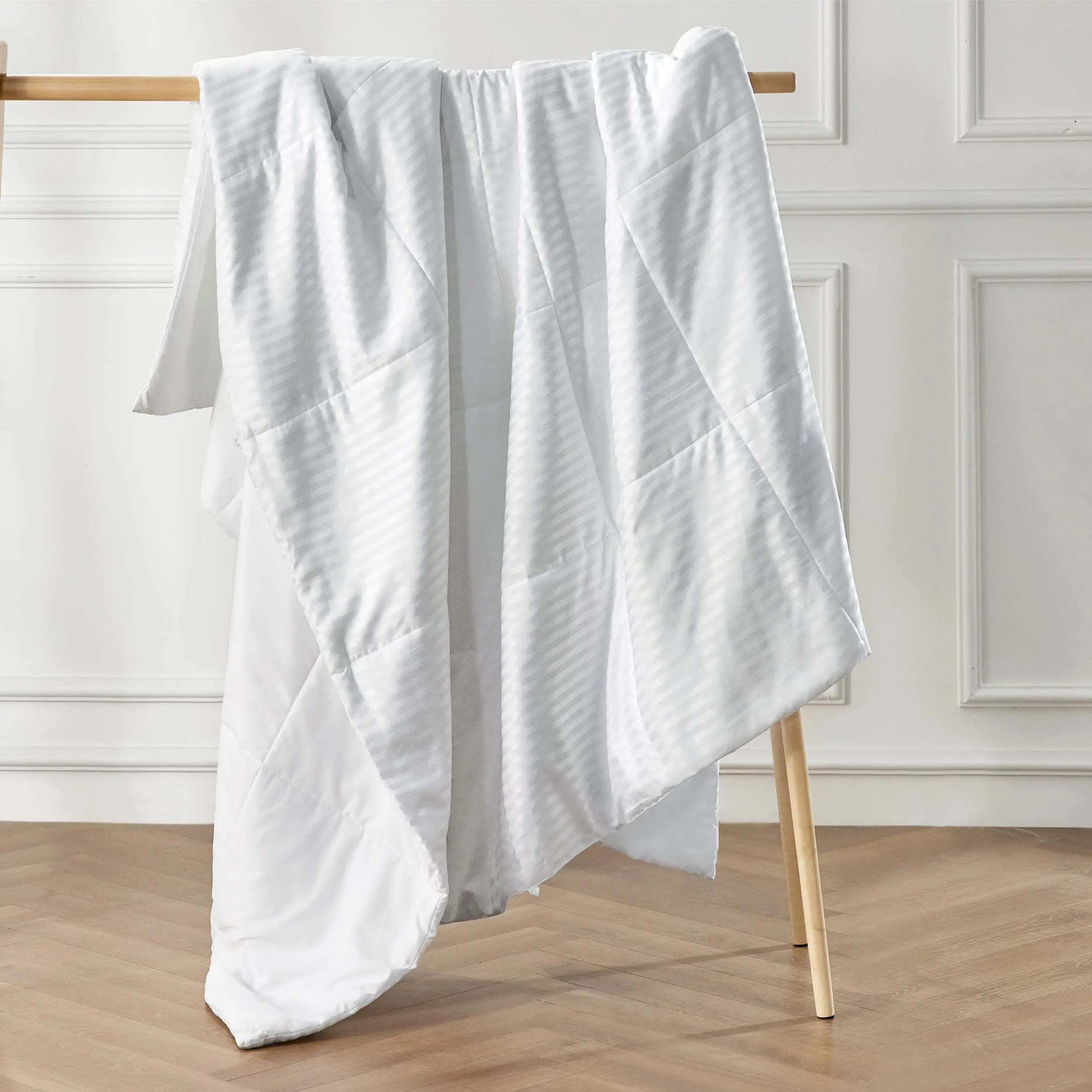 Slumblr® Lightweight Cooling Duvet Insert