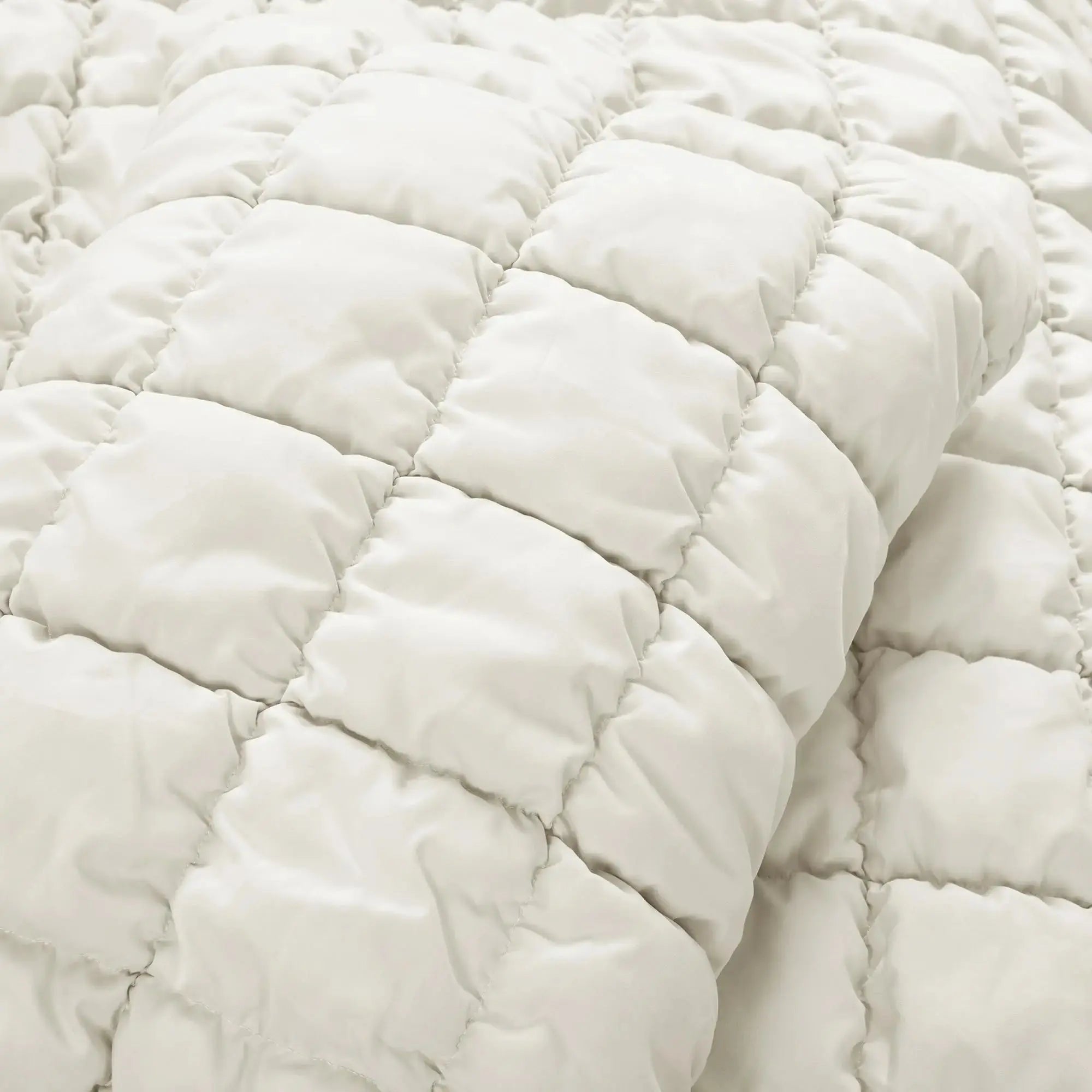 Slumblr® Plush Comforter Set